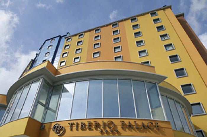 Tiberio Palace Hotel Неаполь Экстерьер фото